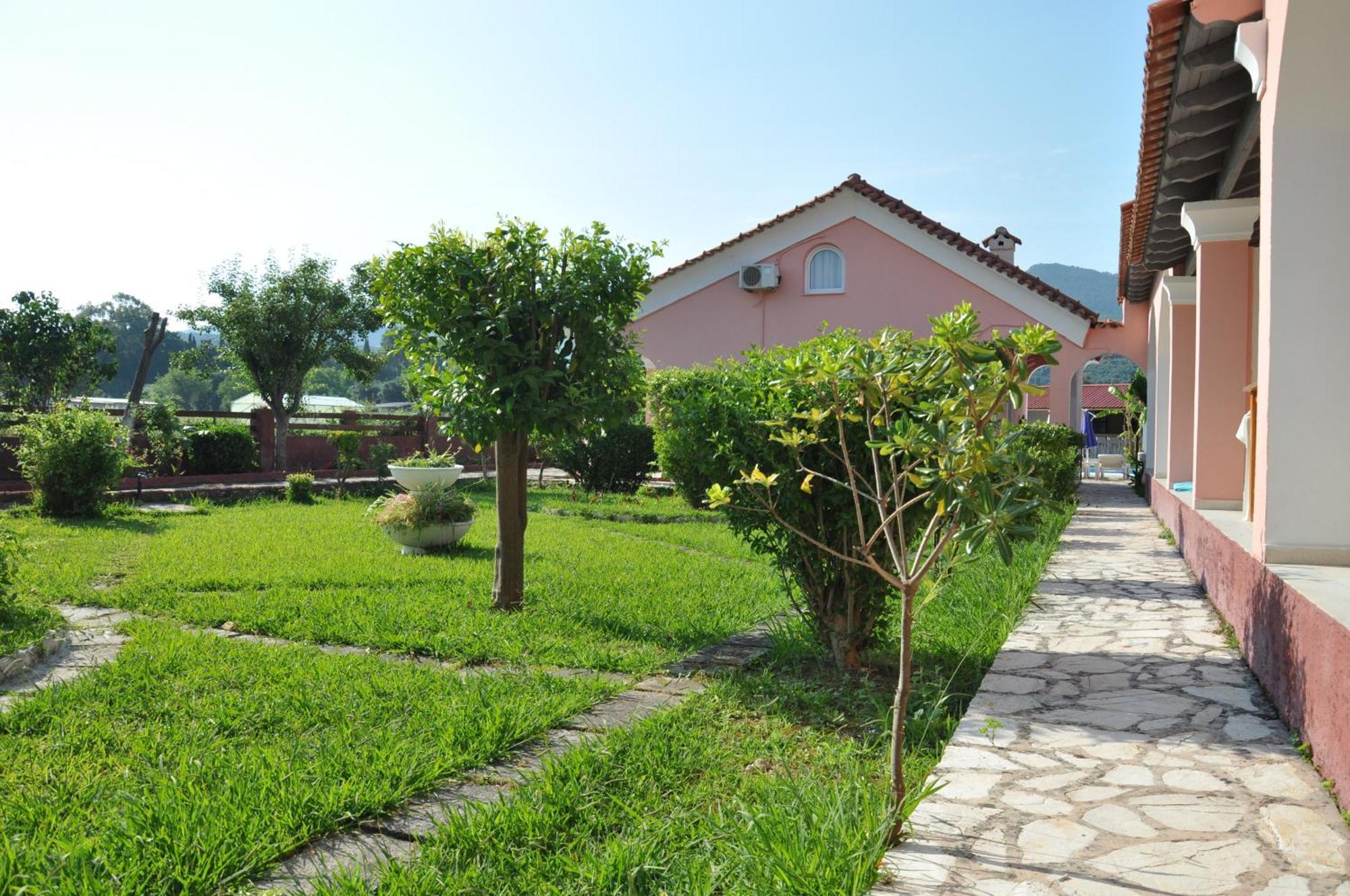 Tassos Apartments Corfu  Exterior photo